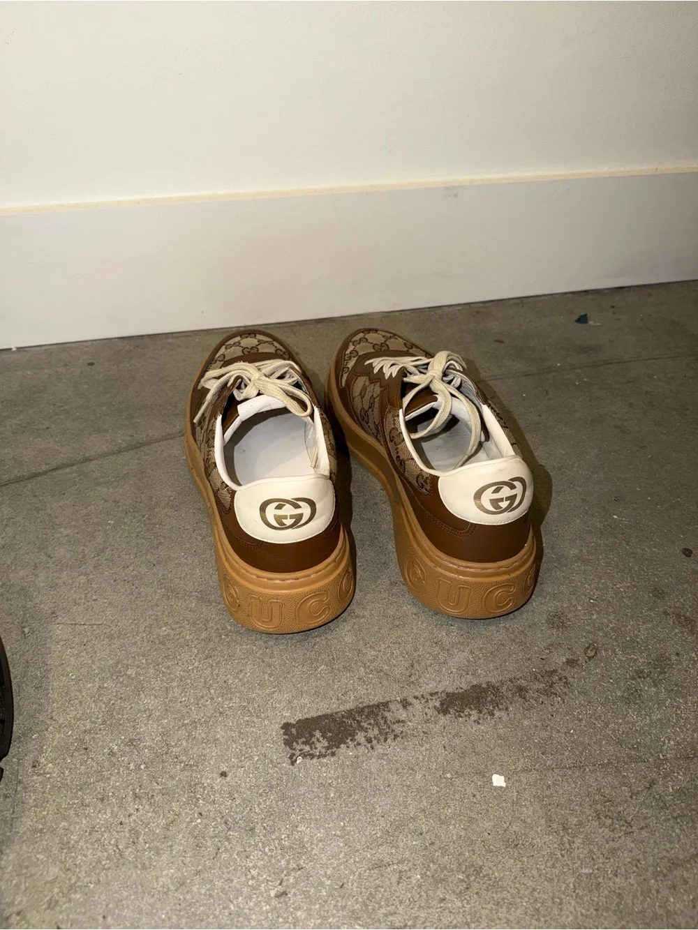 Gucci Brown GG Canvas & Leather Low-Top Sneakers